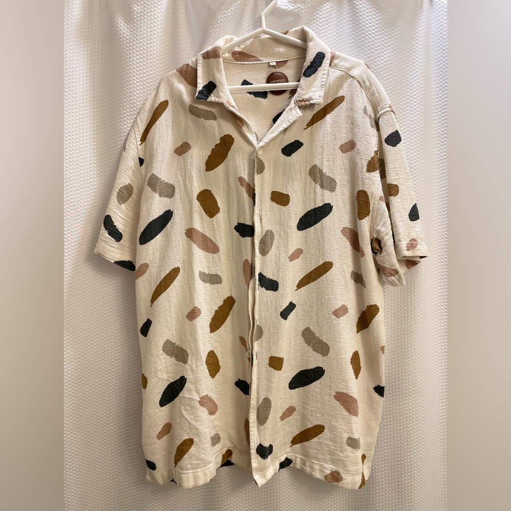 Abstract Patterned Button-Up Shirt